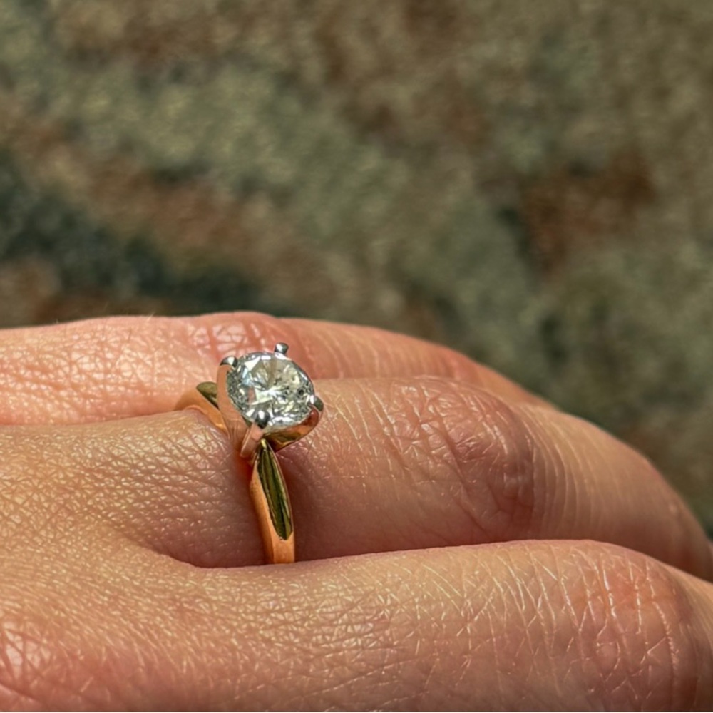 One Carat Round Diamond Solitaire Kay Jewelers Engagement Ring